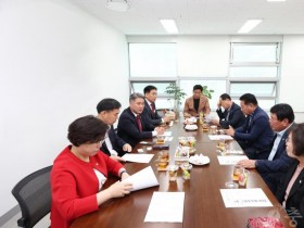 논산시의회 의원연구단체, 경기도의회 벤치마킹.jpg